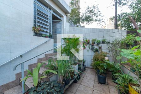 Casa à venda com 267m², 3 quartos e 1 vagaEntrada