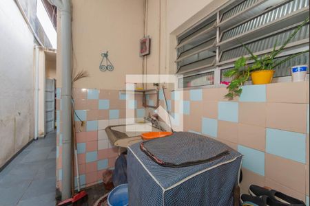 Casa à venda com 267m², 3 quartos e 1 vagaLavanderia