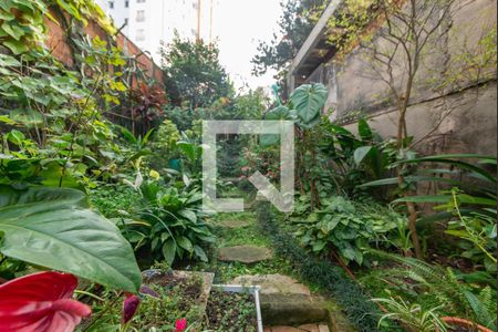 Casa à venda com 267m², 3 quartos e 1 vagaJardim - Quintal