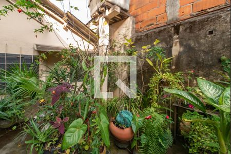 Casa à venda com 267m², 3 quartos e 1 vagaJardim - Quintal