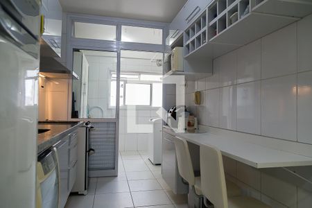 Apartamento à venda com 85m², 3 quartos e 2 vagas Apartamento à venda com 85m², 3 quartos e 2 vagasCozinha