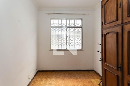 Apartamento à venda com 183m², 5 quartos e 1 vagaQuarto 2 (terceiro andar)