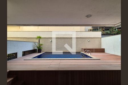 Apartamento à venda com 380m², 5 quartos e 3 vagasÁrea comum