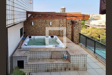 Apartamento à venda com 380m², 5 quartos e 3 vagasÁrea externa