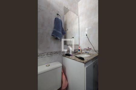 Apartamento à venda com 93m², 2 quartos e 2 vagasBanheiro da Suite