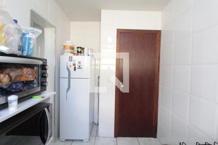 Apartamento à venda com 93m², 2 quartos e 2 vagasCozinha e Área de Serviço