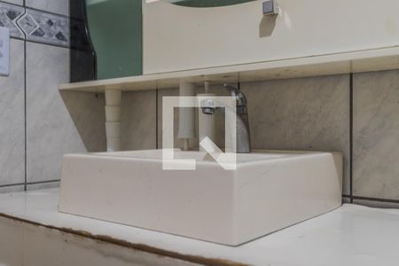 Casa à venda com 85m², 2 quartos e 2 vagasBanheiro