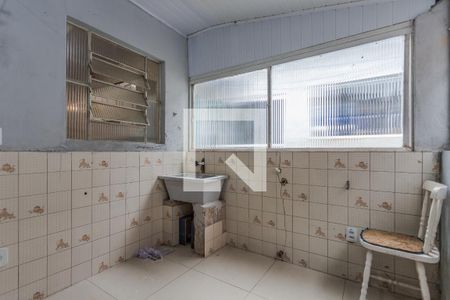 Casa à venda com 85m², 2 quartos e 2 vagasCozinha e Área de Serviço