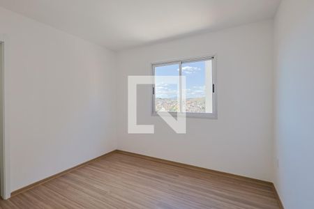 Quarto 2 de apartamento para alugar com 2 quartos, 60m² em São Lucas, Belo Horizonte