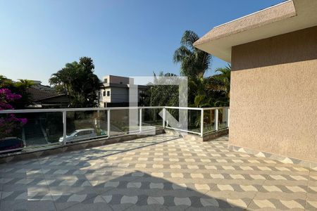 Casa de condomínio à venda com 209m², 3 quartos e 4 vagasvaranda da Suíte 3