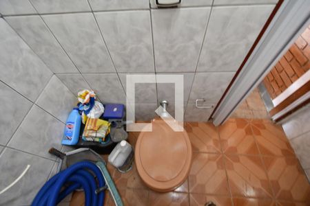 Casa à venda com 290m², 3 quartos e 4 vagasBanheiro de serviço