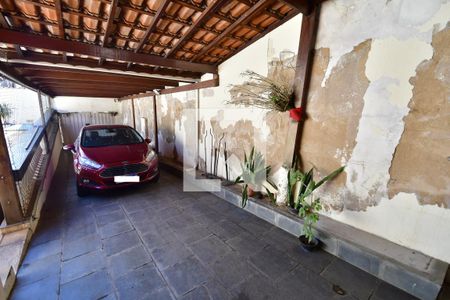 Casa à venda com 290m², 3 quartos e 4 vagasGaragem