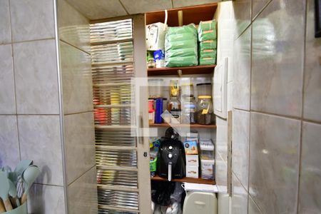 Casa à venda com 290m², 3 quartos e 4 vagasCozinha - Despensa