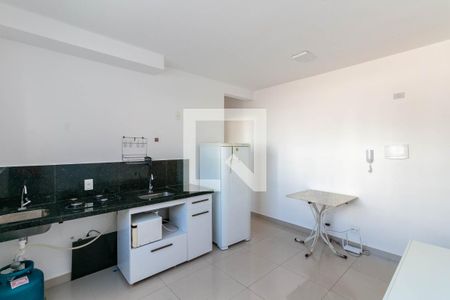 Sala/Cozinha de apartamento para alugar com 2 quartos, 65m² em União, Belo Horizonte