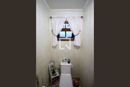 Casa à venda com 264m², 3 quartos e 6 vagas Casa à venda com 264m², 3 quartos e 6 vagasBanheiro 2