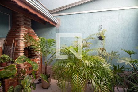 Casa à venda com 264m², 3 quartos e 6 vagas Casa à venda com 264m², 3 quartos e 6 vagasÁrea de Churrasco