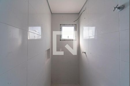 Apartamento à venda com 84m², 2 quartos e 1 vaga Apartamento à venda com 84m², 2 quartos e 1 vagaBanheiro Social