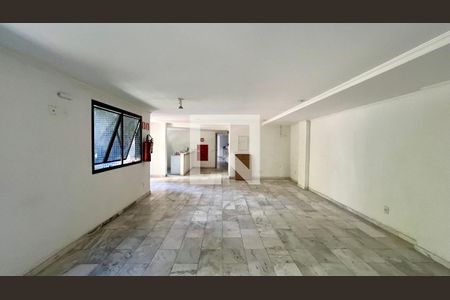 Apartamento à venda com 36m², 1 quarto e 1 vaga Apartamento à venda com 36m², 1 quarto e 1 vagaÁrea comum