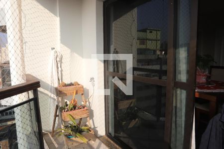 Apartamento à venda com 144m², 3 quartos e 2 vagasSacada da sala 2