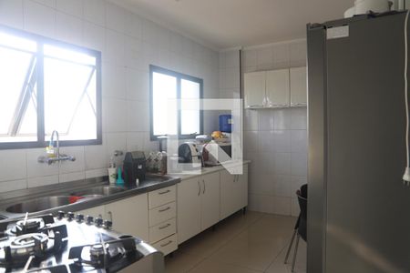 Apartamento à venda com 144m², 3 quartos e 2 vagasCozinha