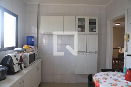 Apartamento à venda com 144m², 3 quartos e 2 vagasCozinha