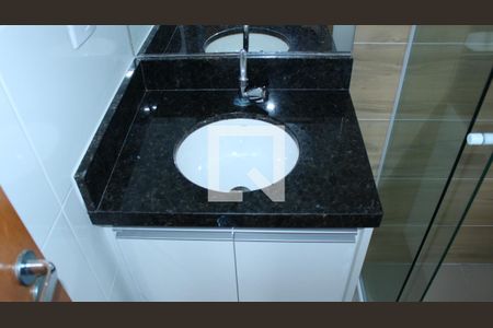 Banheiro  de apartamento para alugar com 1 quarto, 27m² em Vila Celeste, São Paulo