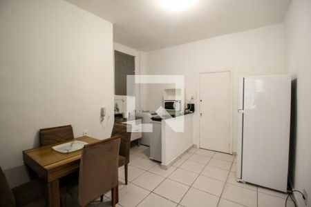Sala/Cozinha de apartamento para alugar com 1 quarto, 38m² em Centro, Belo Horizonte