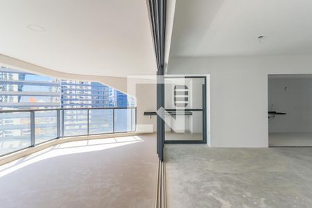 Apartamento à venda com 196m², 3 quartos e 3 vagas Apartamento à venda com 196m², 3 quartos e 3 vagasSala