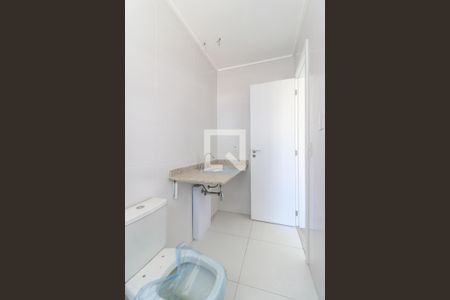 Apartamento à venda com 196m², 3 quartos e 3 vagas Apartamento à venda com 196m², 3 quartos e 3 vagasBanheiro da Suíte 2