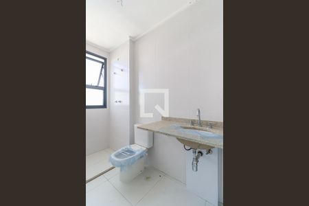 Apartamento à venda com 196m², 3 quartos e 3 vagas Apartamento à venda com 196m², 3 quartos e 3 vagasBanheiro da Suíte 2