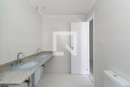 Apartamento à venda com 196m², 3 quartos e 3 vagas Apartamento à venda com 196m², 3 quartos e 3 vagasBanheiro da Suíte 1