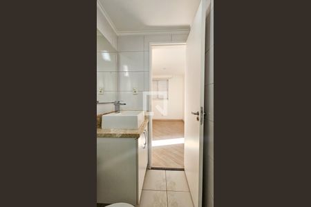 Apartamento à venda com 72m², 2 quartos e 1 vagaBanheiro 2