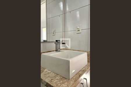 Apartamento à venda com 72m², 2 quartos e 1 vagaBanheiro 2