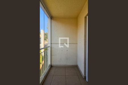 Apartamento à venda com 72m², 2 quartos e 1 vagaVaranda