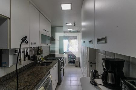 Apartamento à venda com 105m², 3 quartos e 1 vaga Apartamento à venda com 105m², 3 quartos e 1 vagaCozinha e Área de Serviço