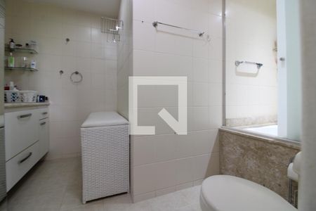 Apartamento à venda com 105m², 3 quartos e 1 vagaBanheiro Suíte 