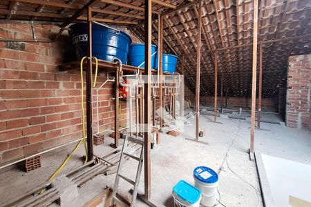 Casa de condomínio à venda com 350m², 3 quartos e 3 vagas Casa de condomínio à venda com 350m², 3 quartos e 3 vagasBoiler