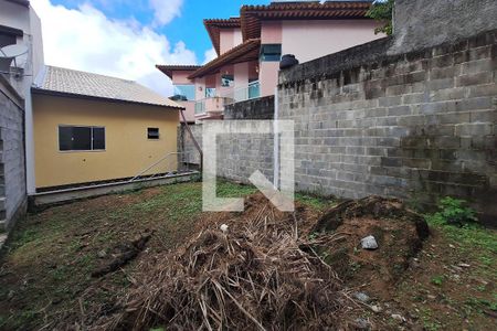 Casa de condomínio à venda com 350m², 3 quartos e 3 vagas Casa de condomínio à venda com 350m², 3 quartos e 3 vagasQuintal