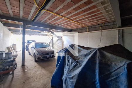 Casa de condomínio à venda com 350m², 3 quartos e 3 vagas Casa de condomínio à venda com 350m², 3 quartos e 3 vagasGaragem