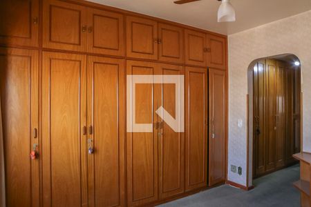 Apartamento para alugar com 172m², 3 quartos e 3 vagas Apartamento para alugar com 172m², 3 quartos e 3 vagasSuíte