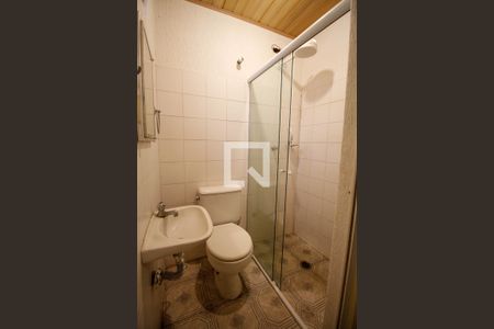 Casa à venda com 142m², 3 quartos e 2 vagas Casa à venda com 142m², 3 quartos e 2 vagasBanheiro da Edícula