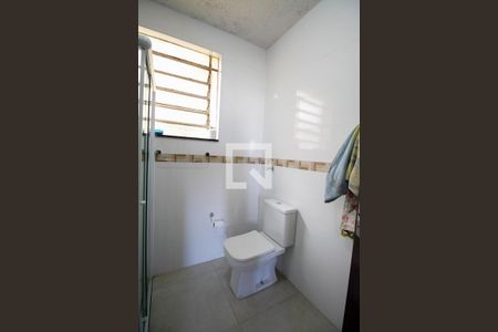 Casa à venda com 142m², 3 quartos e 2 vagas Casa à venda com 142m², 3 quartos e 2 vagasBanheiro