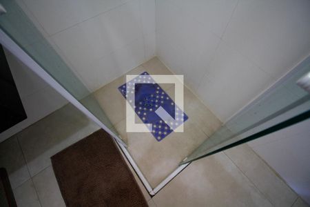 Casa à venda com 142m², 3 quartos e 2 vagas Casa à venda com 142m², 3 quartos e 2 vagasBanheiro