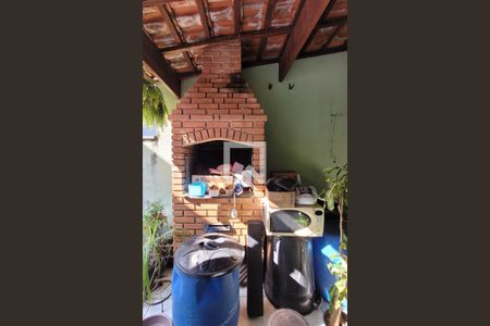 Casa à venda com 300m², 3 quartos e 4 vagasArea externa