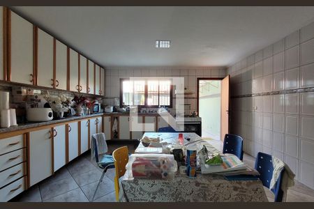 Casa à venda com 300m², 3 quartos e 4 vagasCozinha