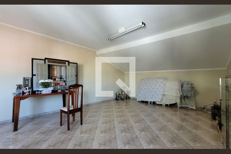 Casa à venda com 300m², 3 quartos e 4 vagasSala 2