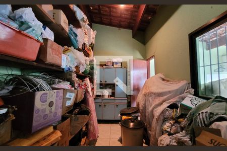 Casa à venda com 300m², 3 quartos e 4 vagasQuarto de serviço