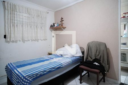 Casa à venda com 217m², 4 quartos e 2 vagas Casa à venda com 217m², 4 quartos e 2 vagasSuíte