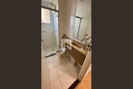 Apartamento à venda com 44m², 2 quartos e 1 vaga Apartamento à venda com 44m², 2 quartos e 1 vagaBanheiro