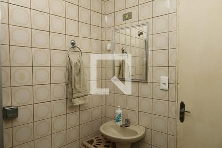 Casa à venda com 144m², 3 quartos e 2 vagasBanheiro 2